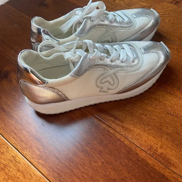 Kate spade silver sneakers 8 - Picture 4 of 7